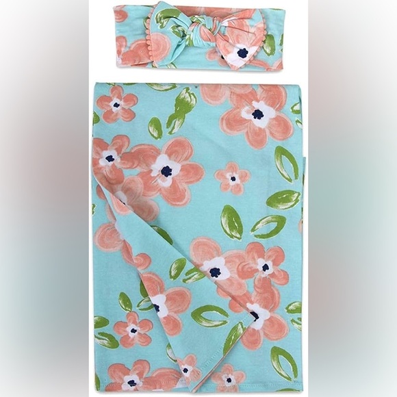 Baby Essentials Swaddle And Headband Photo Set - Picture 1 of 4
